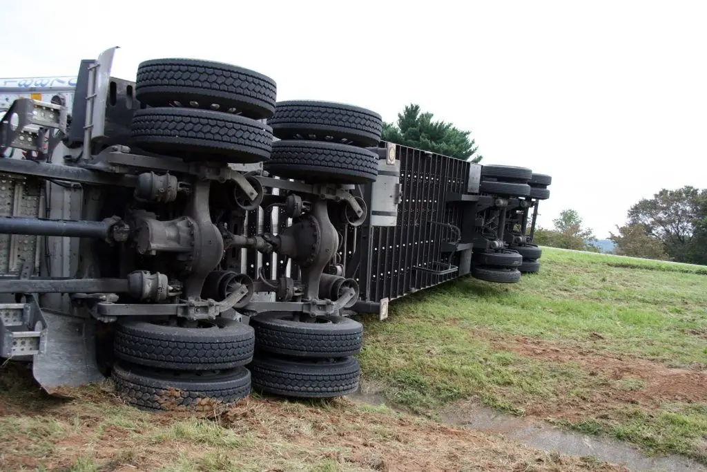 Can Technology Help Curb Distracted Truck Driving?