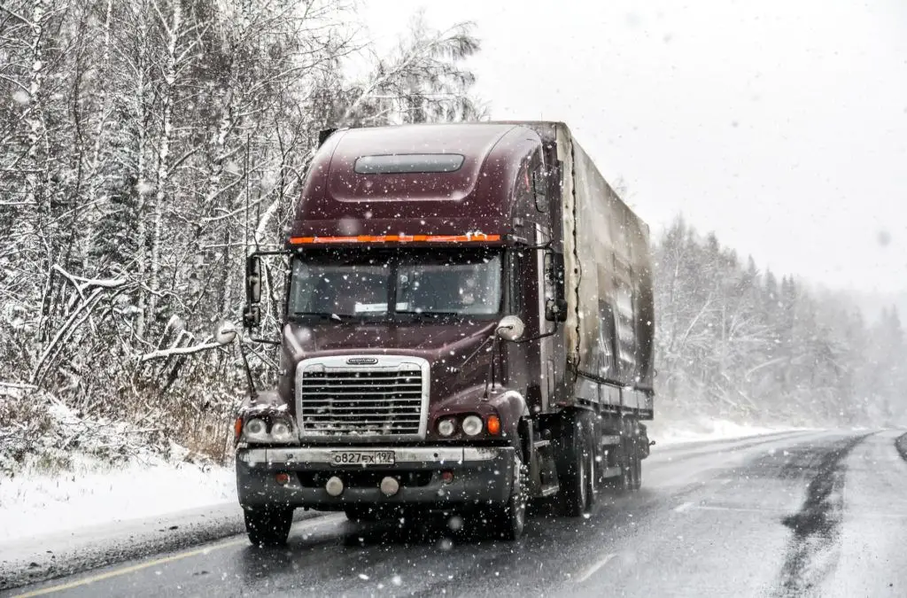 Tips for Staying Safe on the Road This Holiday Season