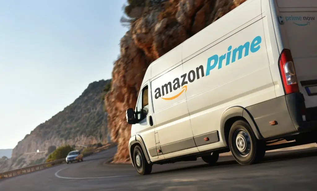 Hit by an Amazon Delivery Truck in Washington? Here’s What to Do