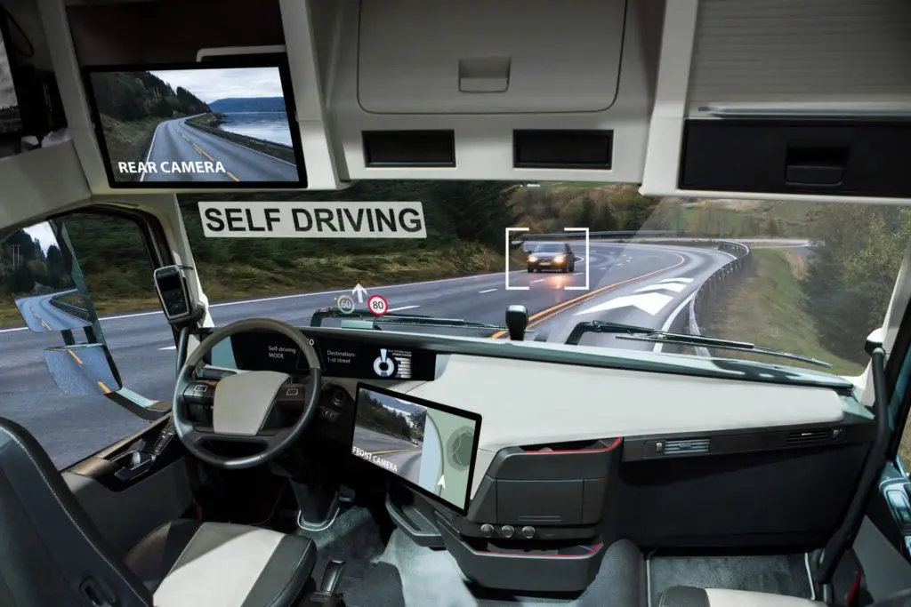 Self-Driving Trucks on Washington Roads: Are They Safe?