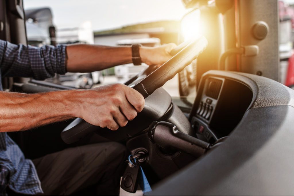 Why Truck Companies Don’t Want Driver-Facing Cameras